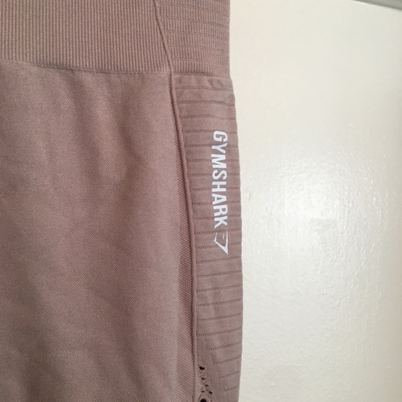 Gymshark nude/pink leggings size small - Picture 2 of 14